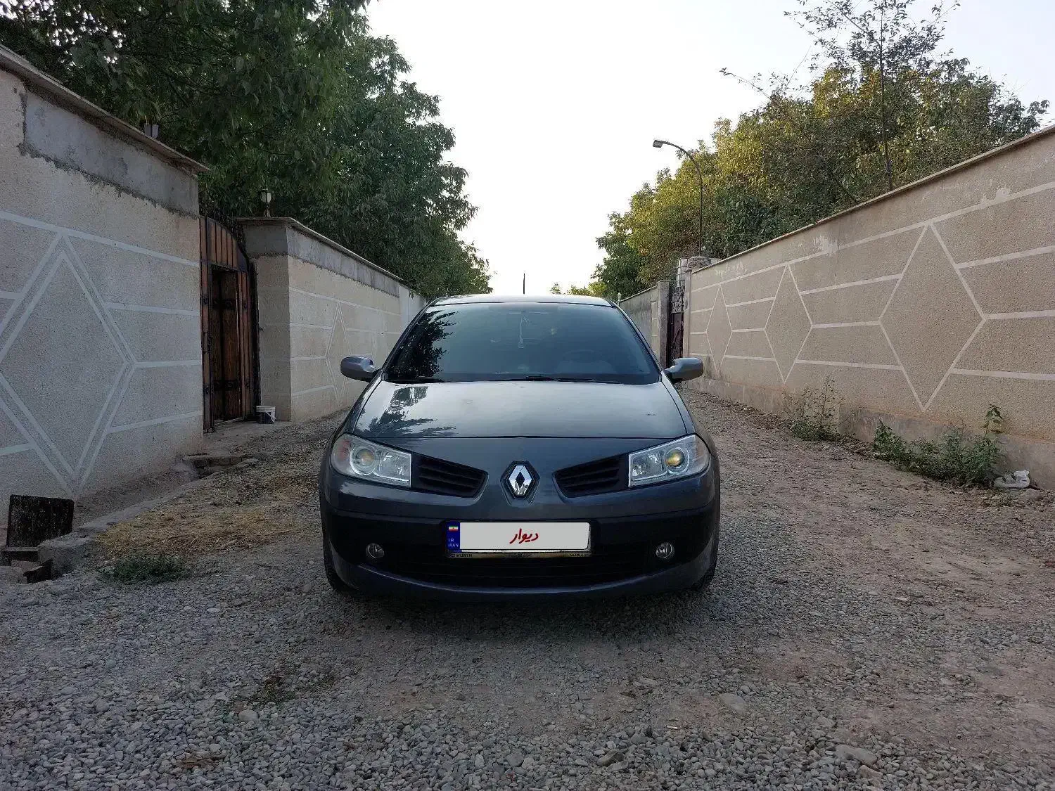 مگان ۱۶۰۰|خودرو سواری و وانت|کرج, فاز ۳ گوهردشت|دیوار