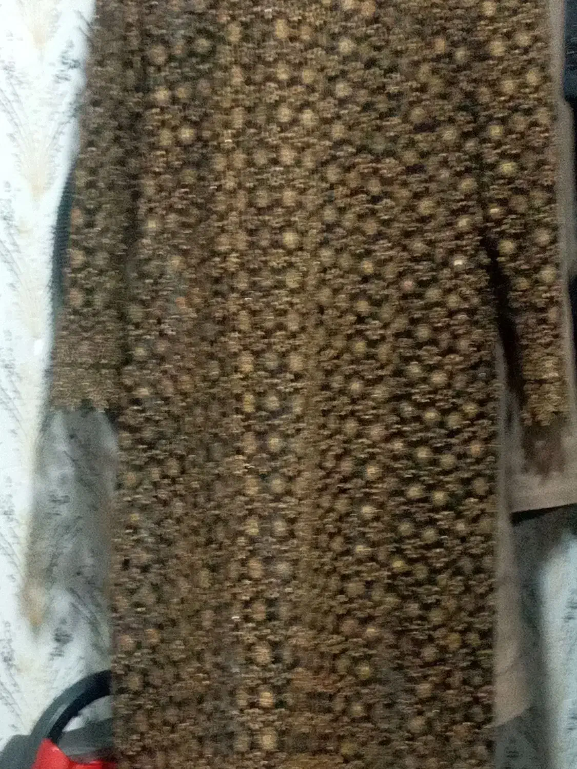 چند تیکه لباس محلی در حد نو|لباس|کرمانشاه, |دیوار