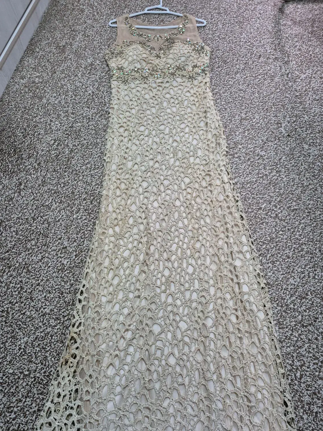 لباس مجلسی|لباس|ساری, |دیوار