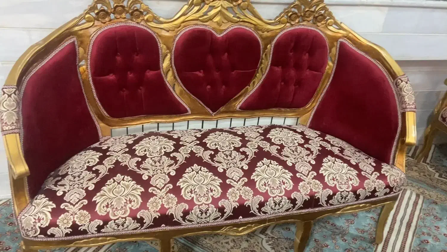 مبلمان|مبلمان خانگی و میز عسلی|میبد, |دیوار