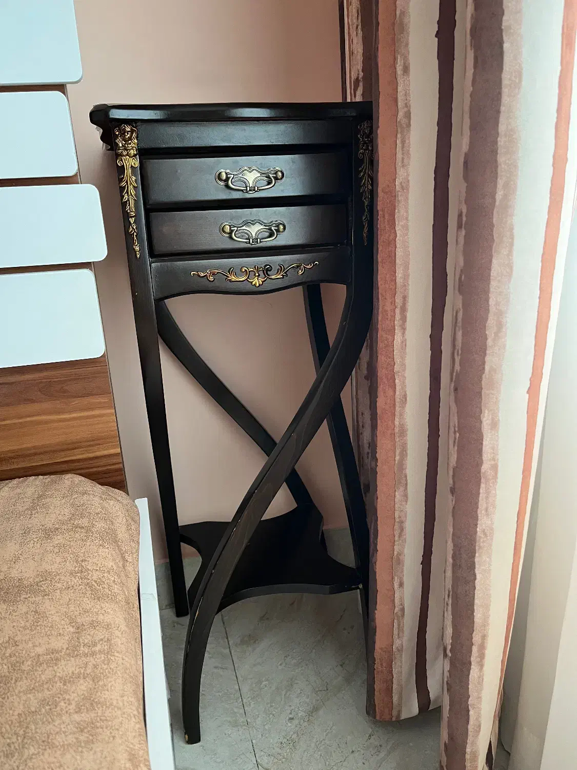 میزتلفن|میز تلفن|قزوین, |دیوار