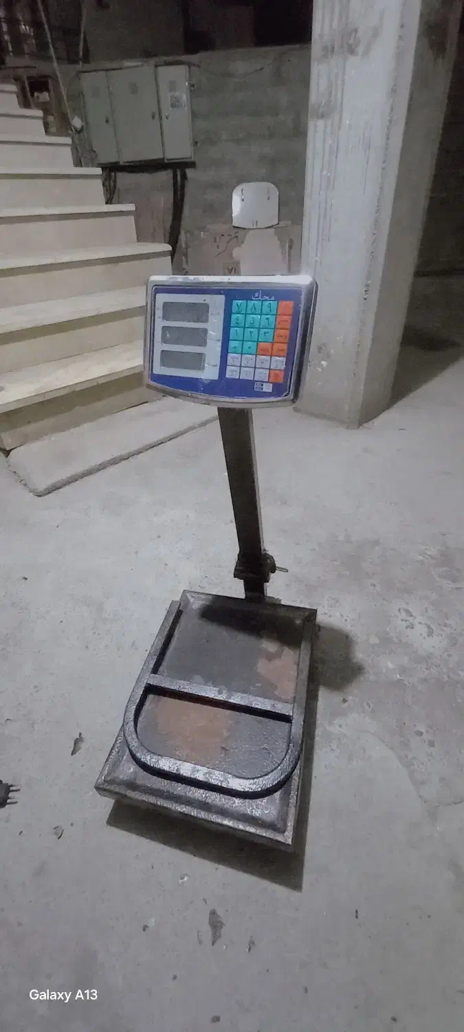 فروش ترازو  توان 300 کیلویی . تاشو|فروشگاه و مغازه|چالوس, |دیوار