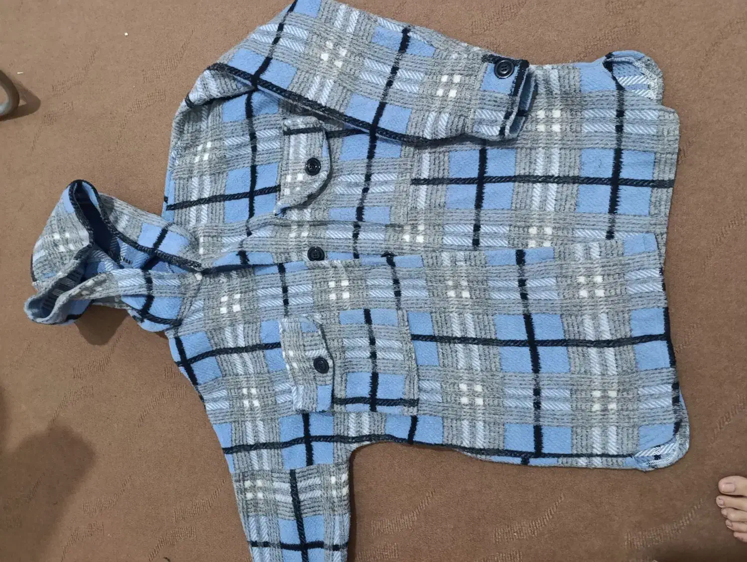 لباس|لباس|تربت جام, امام|دیوار