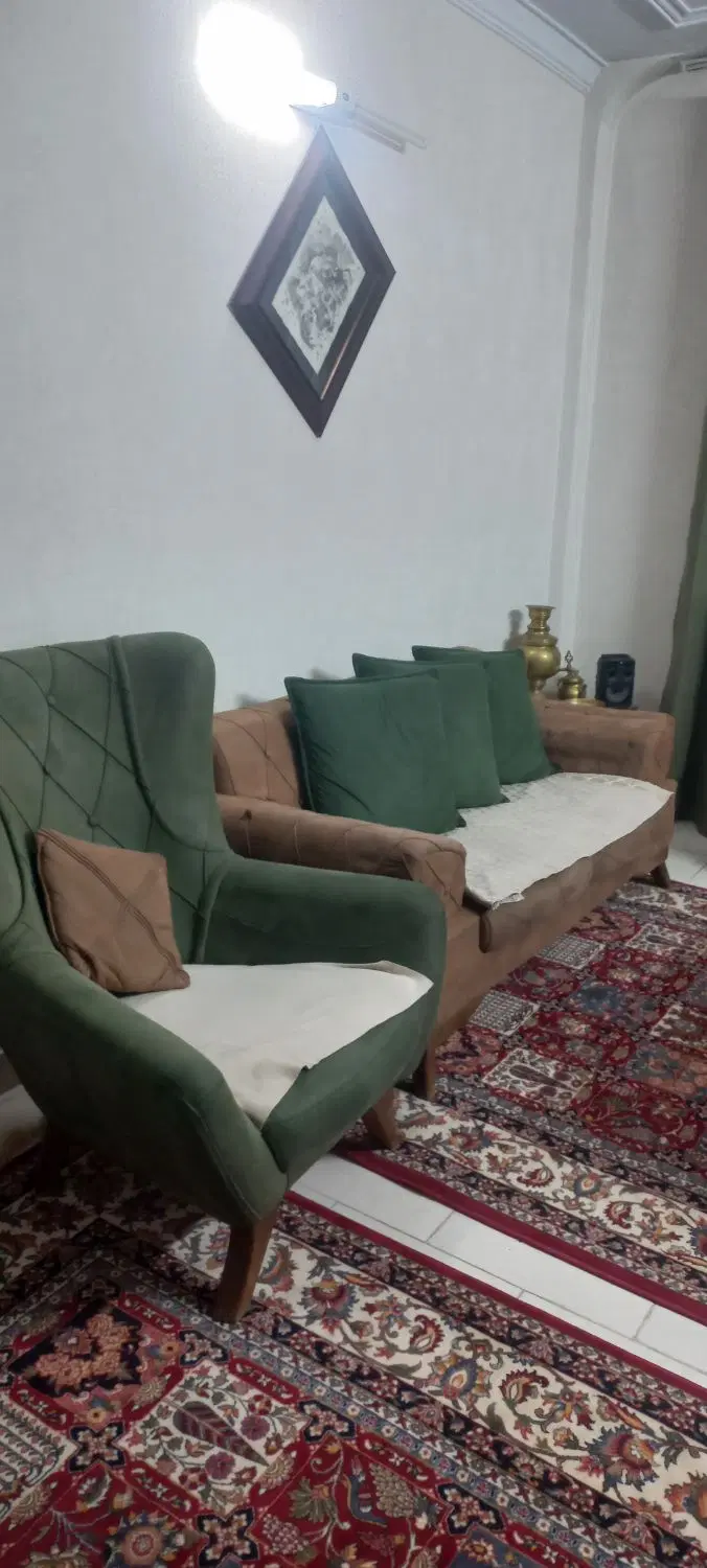 راحتی|مبلمان خانگی و میز عسلی|تهران, دهم فروردین|دیوار