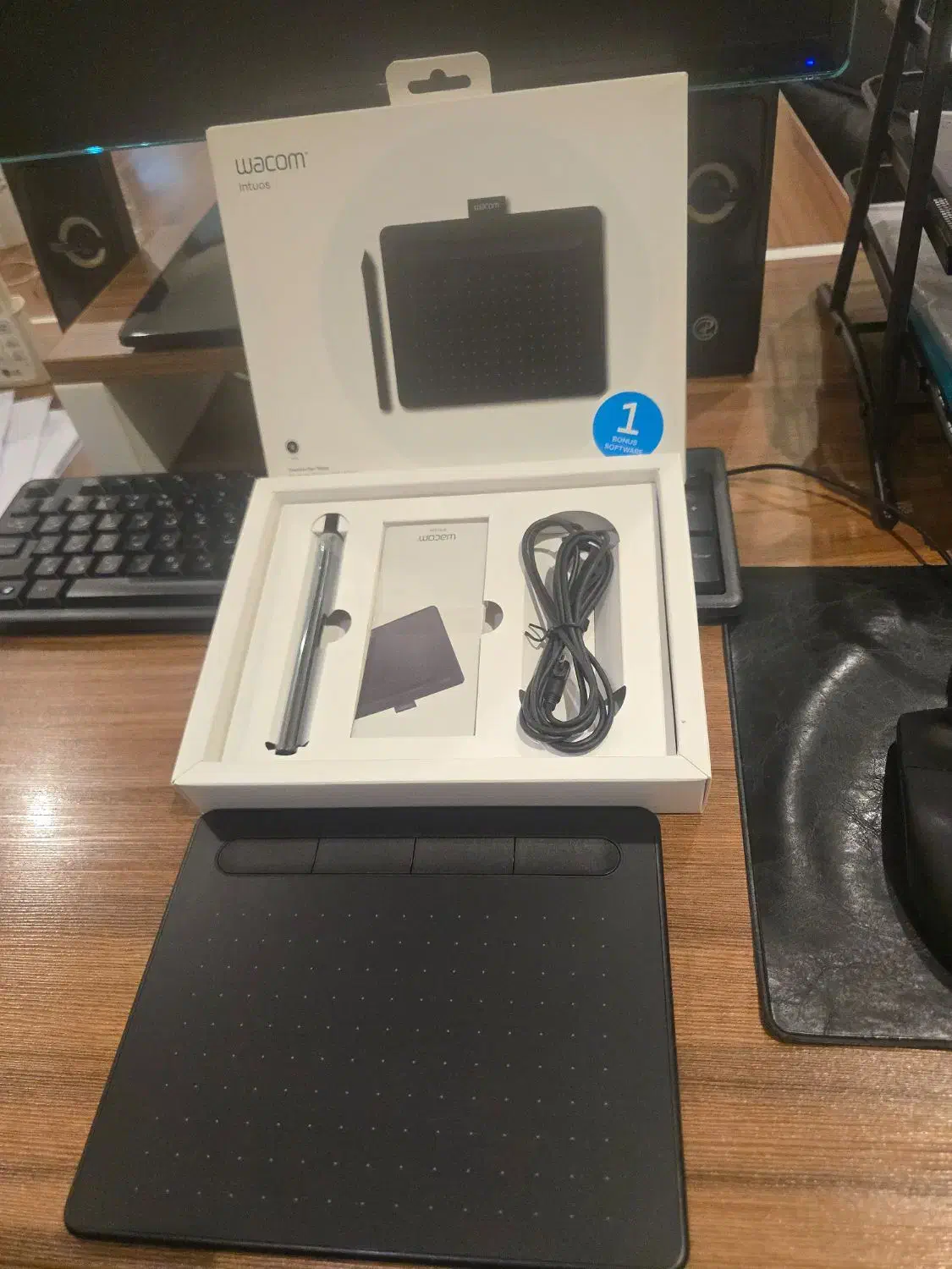 قلم نوری wacom intuos S|قطعات و لوازم جانبی رایانه|کرج, فاز ۴ مهرشهر|دیوار