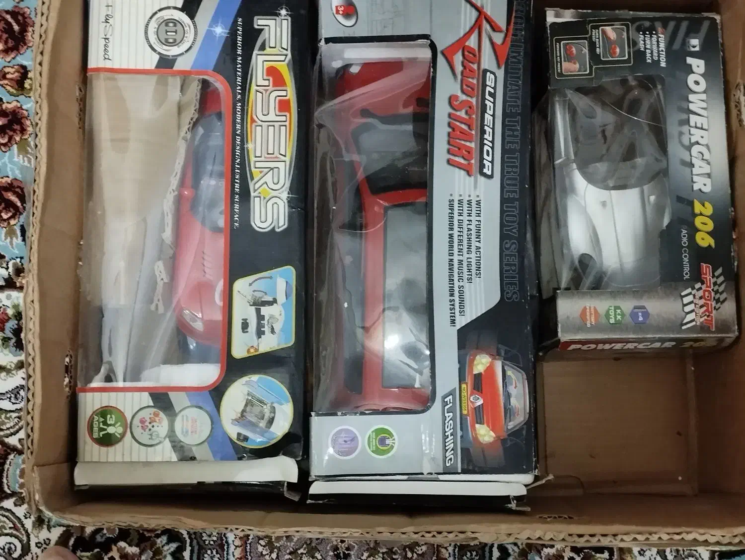 ماشین کنترلی درحدنواسباب بازی|اسباب‌‌بازی|اندیشه, اندیشه فاز ۵|دیوار