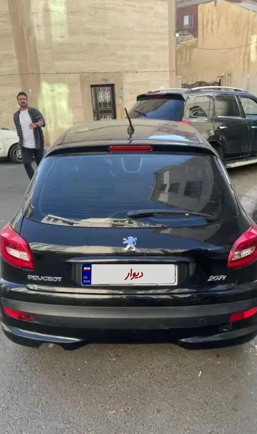 207 مشکی پانا برج ۵ 1404|خودرو سواری و وانت|بروجرد, |دیوار