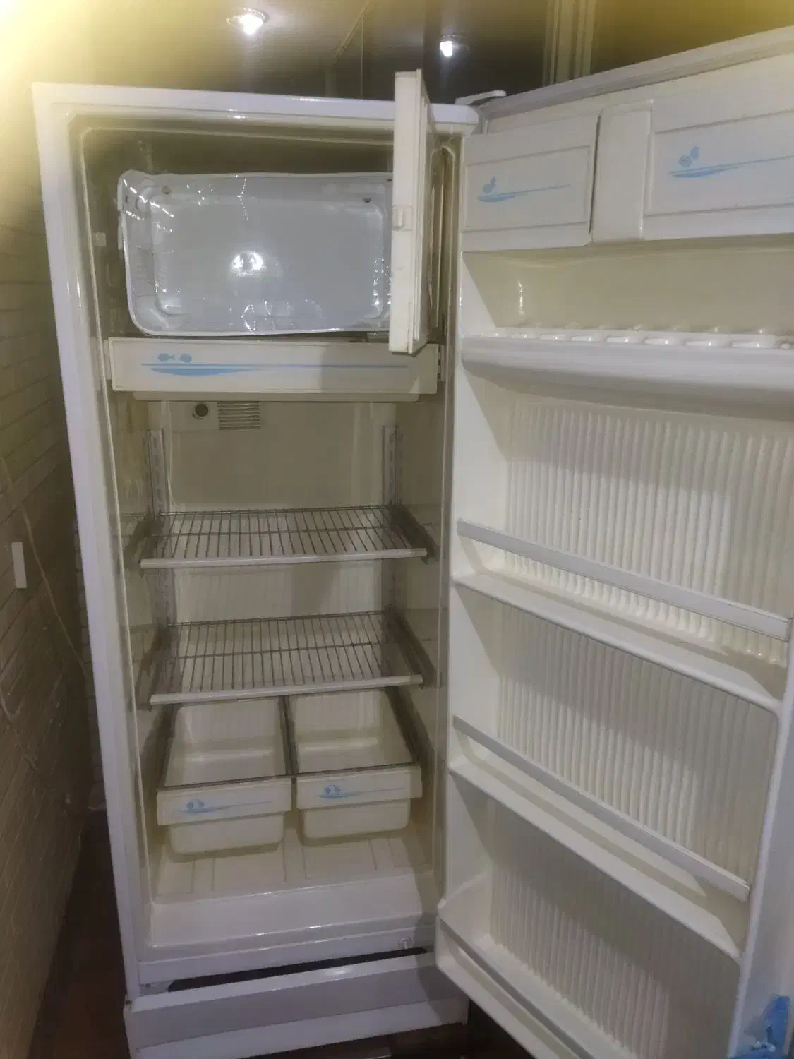 فروش یخچال واجاق گاز پنج شعله صفر صفر آکبند|یخچال و فریزر|اهر, |دیوار