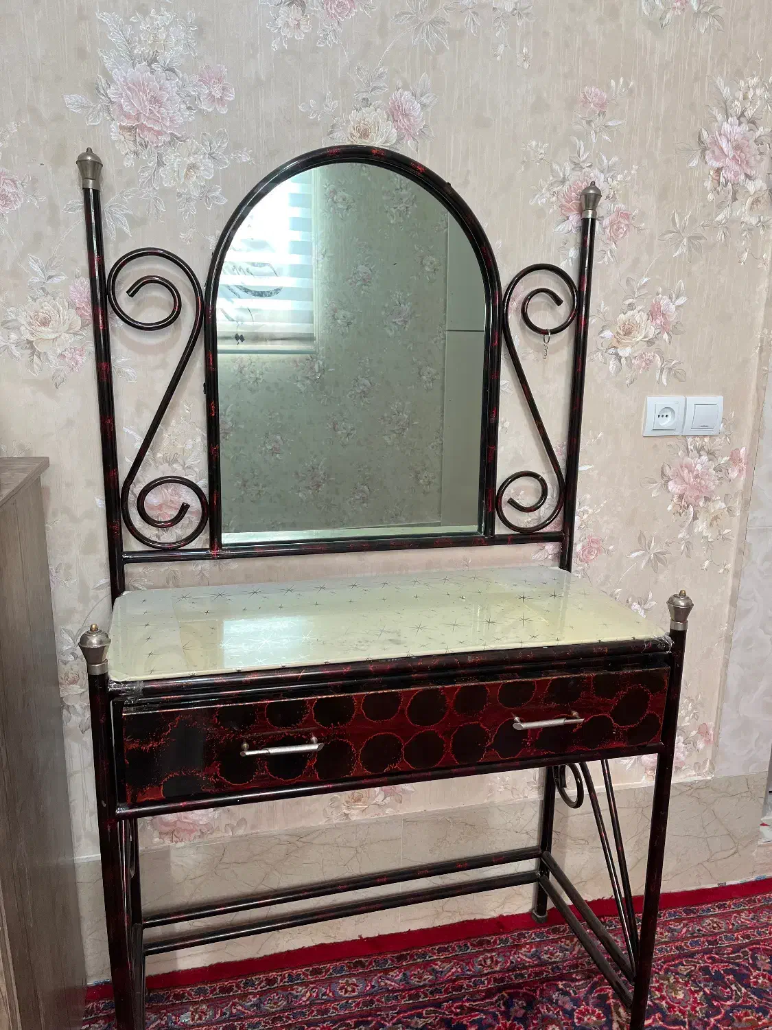 میز ارایشی|آینه|آذرشهر, |دیوار