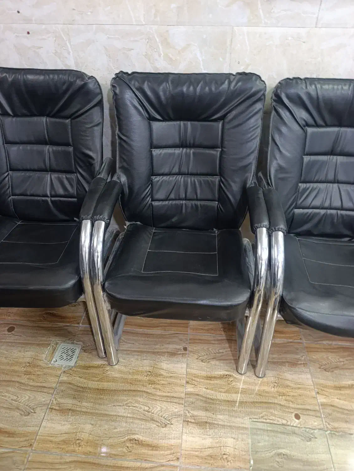 صندلی انتظار پایه ثابت کلاسیک|دفتر کار|مشهد, امیریه|دیوار