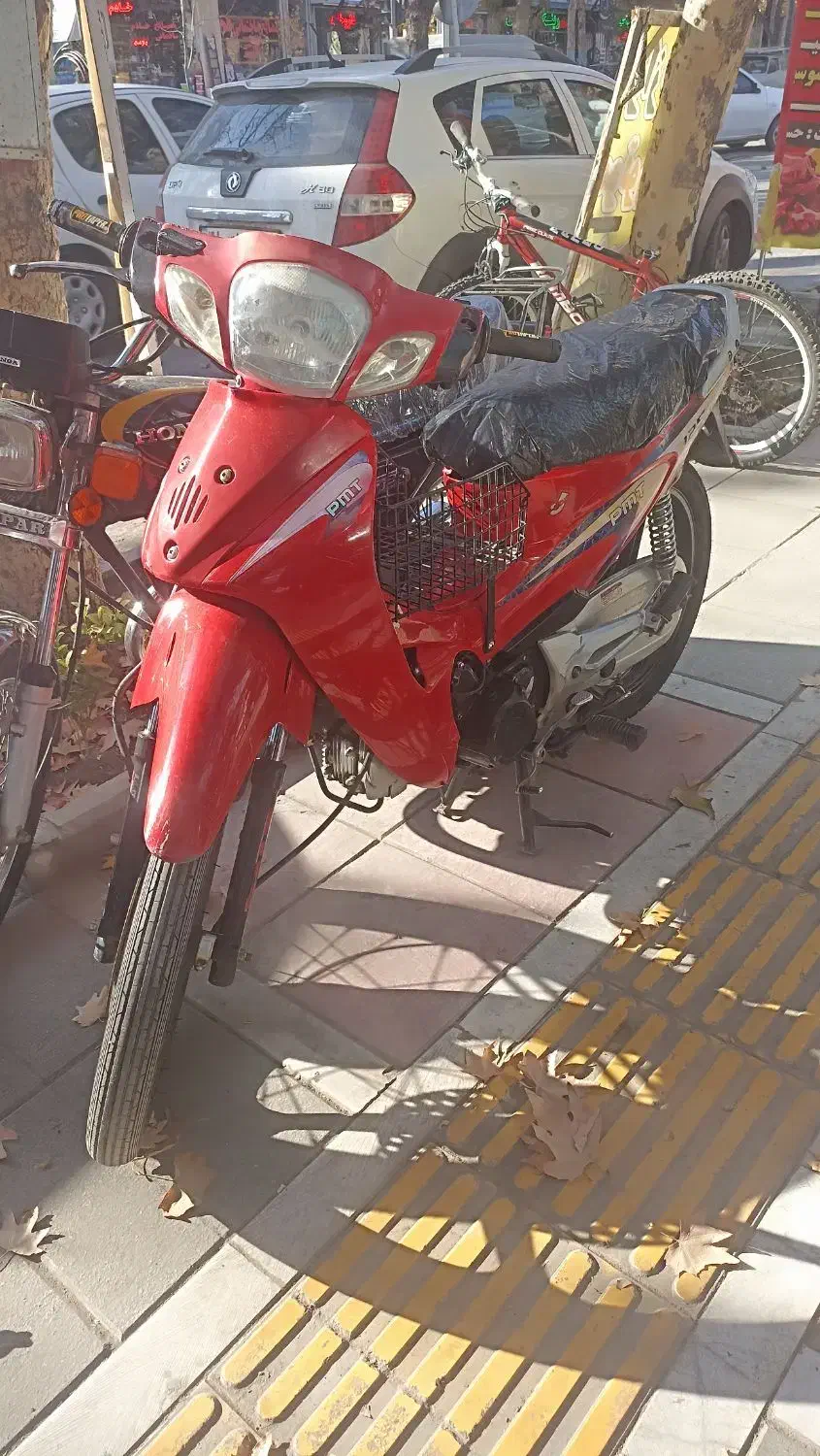 متور ویو۱۲۵|موتورسیکلت|شاندیز, |دیوار