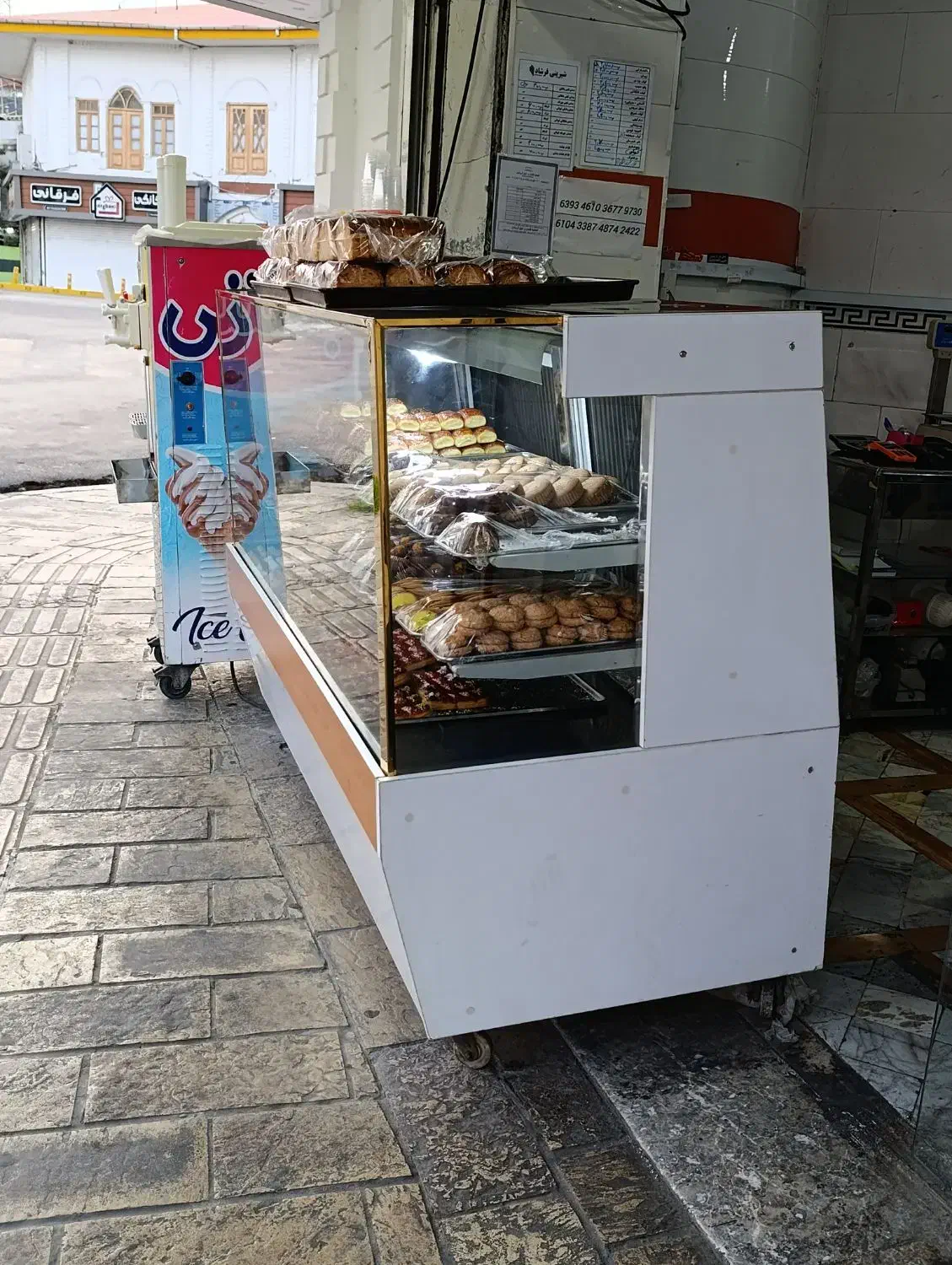 ویترین و یخچال شیرینی|فروشگاه و مغازه|تنکابن, |دیوار