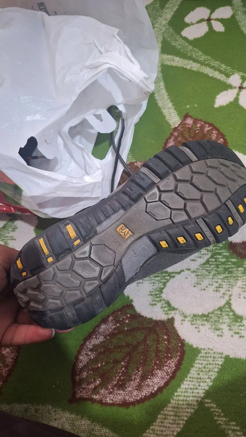 کفش اورجینال کاترپیلار|کیف، کفش، کمربند|یاسوج, |دیوار