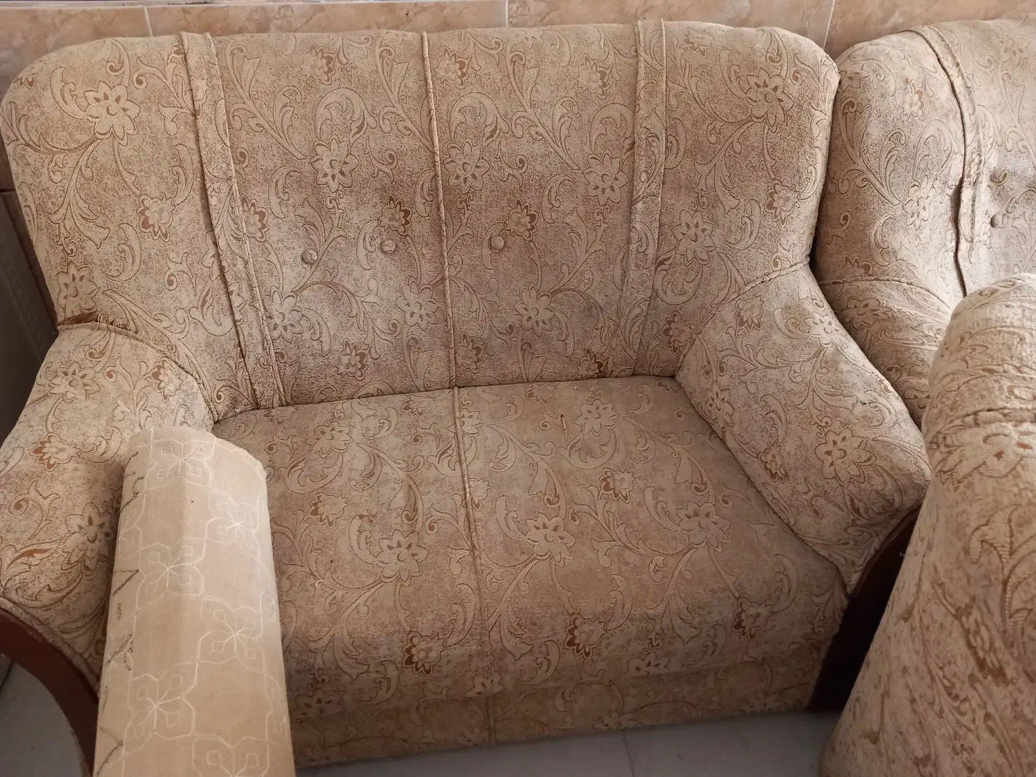 مبل ابپخش|مبلمان خانگی و میز عسلی|آبپخش, |دیوار