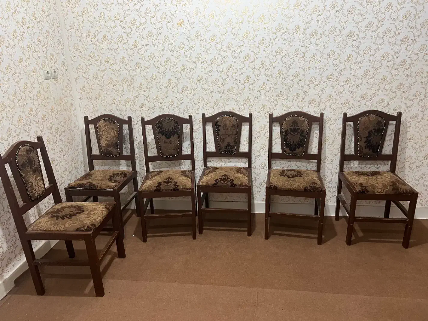 ۶عدد صندلی|میز و صندلی غذاخوری|اهواز, زیتون کارگری|دیوار