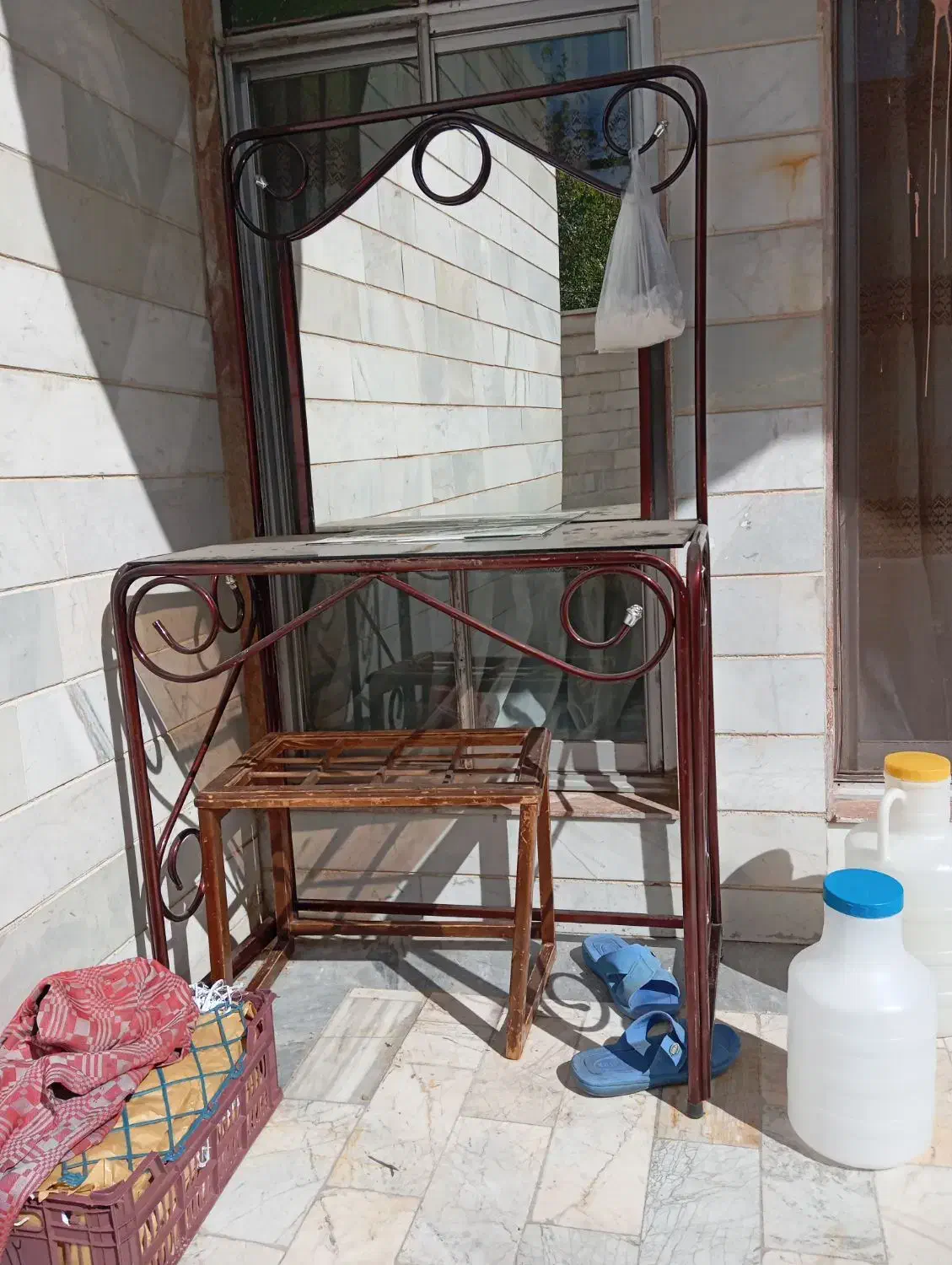 آینه برای خانه وارایشگاه|آرایشگاه و سالن‌های زیبایی|میانه, |دیوار