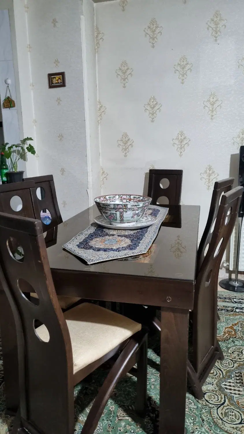 میز نهاری خوری ۶ نفره|میز و صندلی غذاخوری|تهران, علایین|دیوار