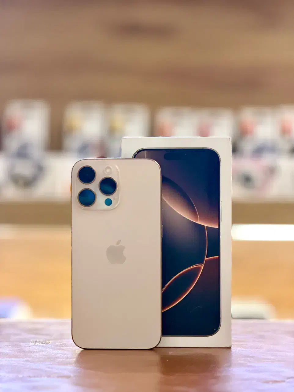 Iphone 16 ProMax ZA/A / آیفون ۱۶ پرومکس ‌۲۵۶ گیگ|موبایل|مشهد, کوه سنگی|دیوار