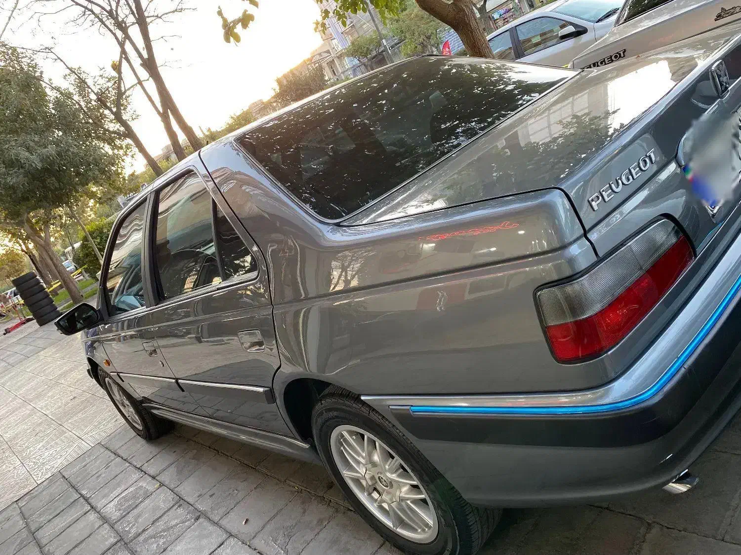 پارس سال ۹۸ موتور قدیم|خودرو سواری و وانت|سقز, |دیوار