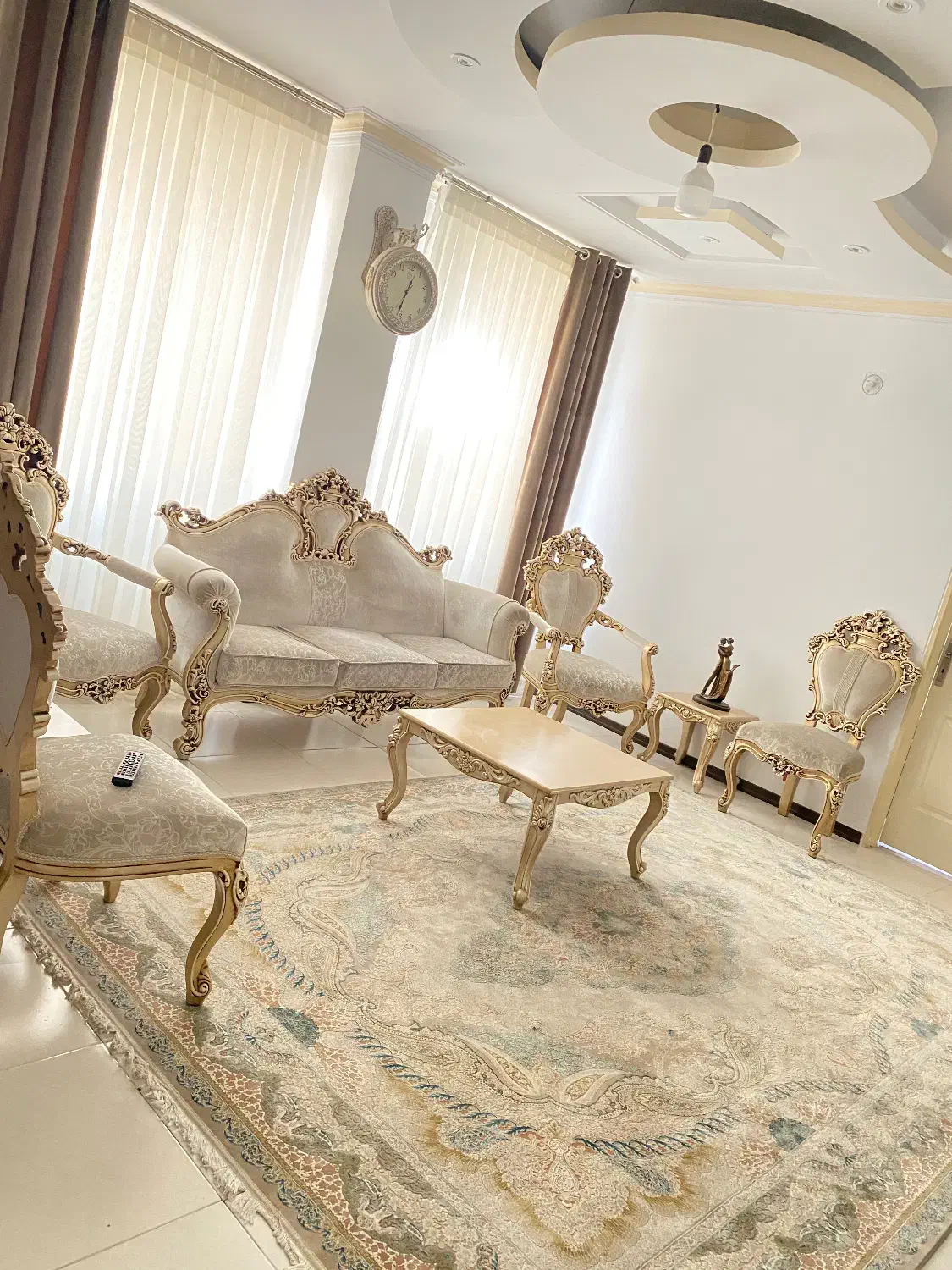 مبل استیل کلاسیک|مبلمان خانگی و میز عسلی|اندیشه, اندیشه فاز ۱|دیوار