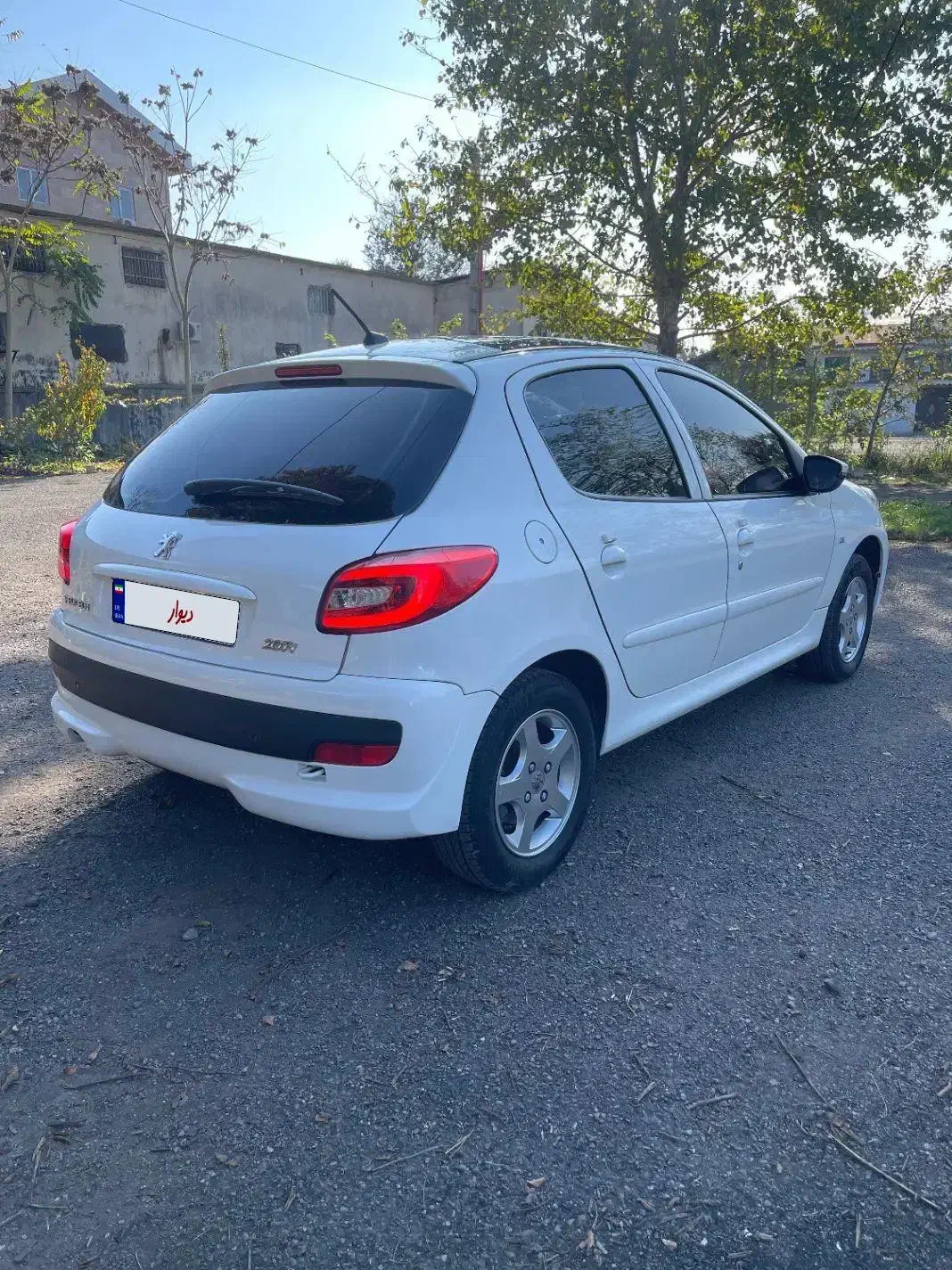 ۲۰۷ مدل ۱۴۰۱ سقف پانا کارکرد فقط ۴۹ هزارتا|خودرو سواری و وانت|رشت, نامجو|دیوار