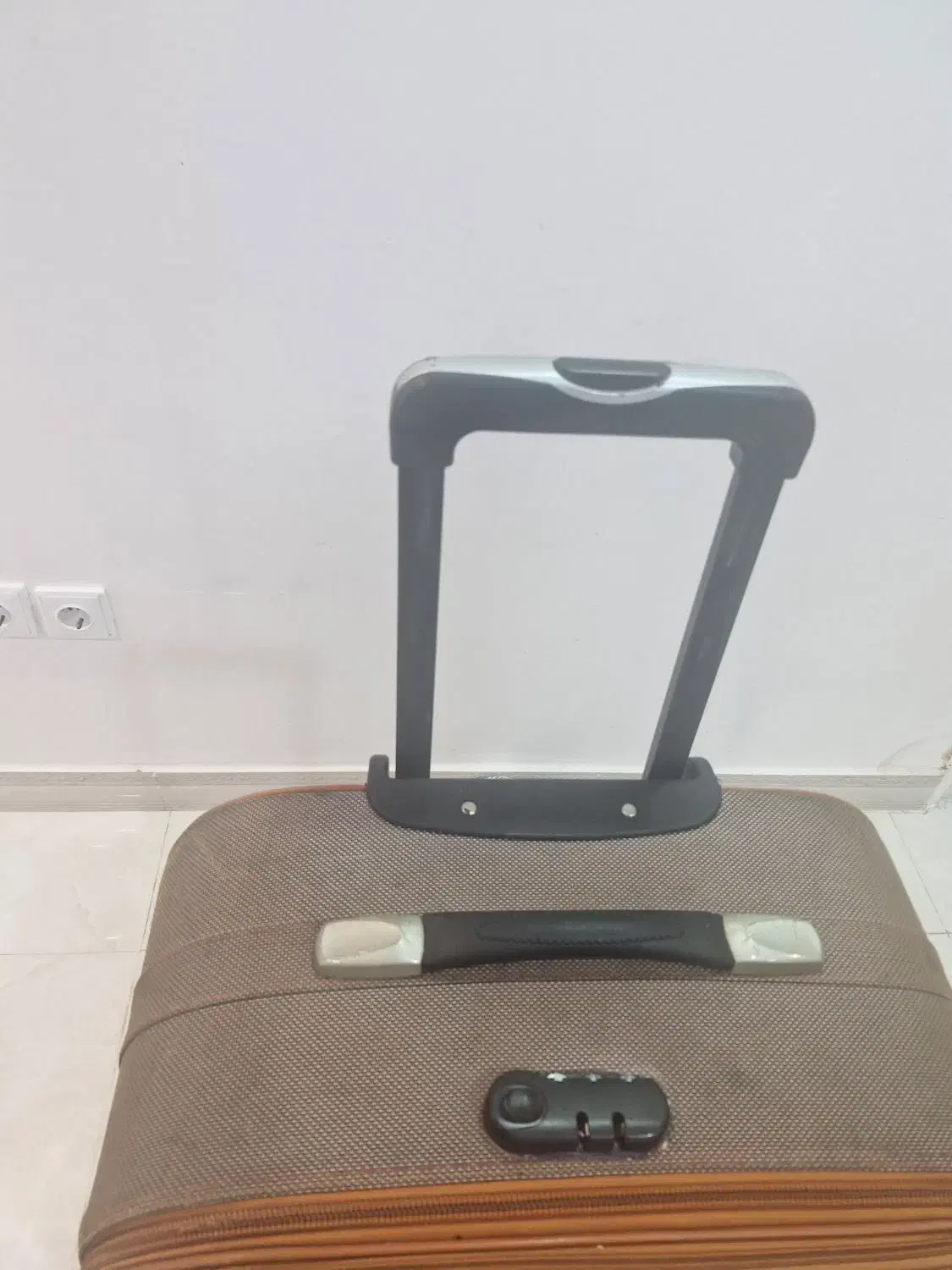 چمدان مسافرتی|کیف، کفش، کمربند|بندر ماهشهر, |دیوار