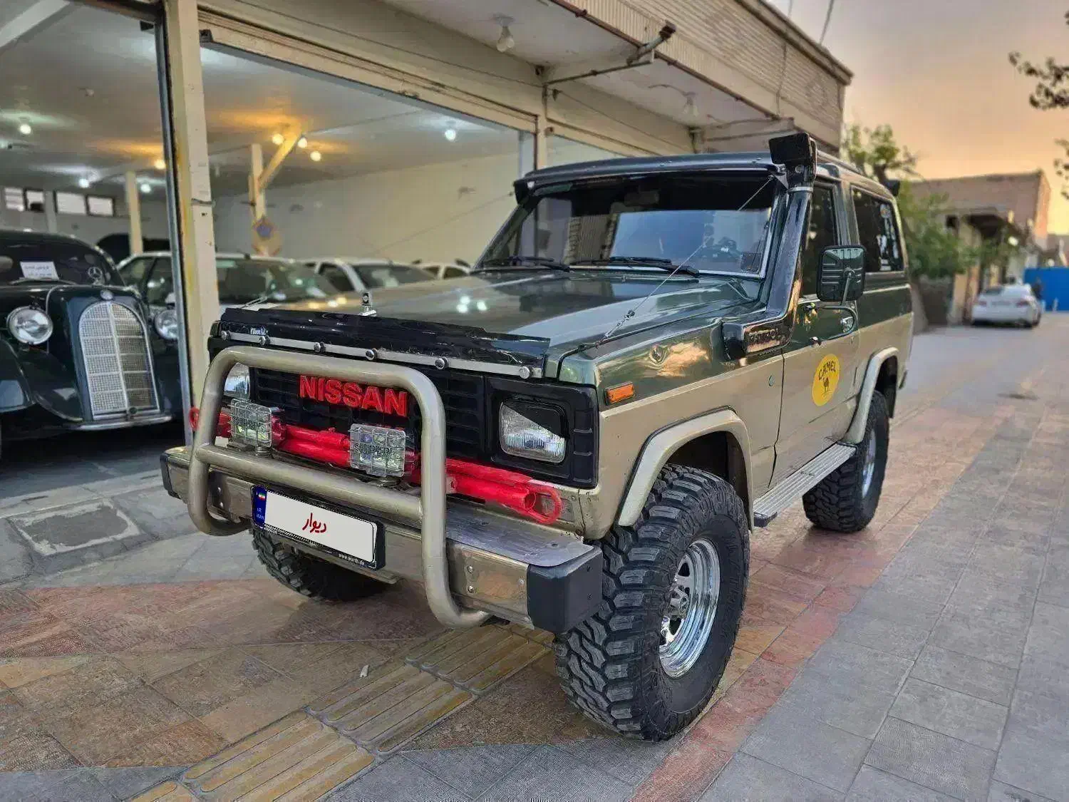 نیسان پاترول ۱۳۷۷|خودرو سواری و وانت|اصفهان, احمدآباد|دیوار