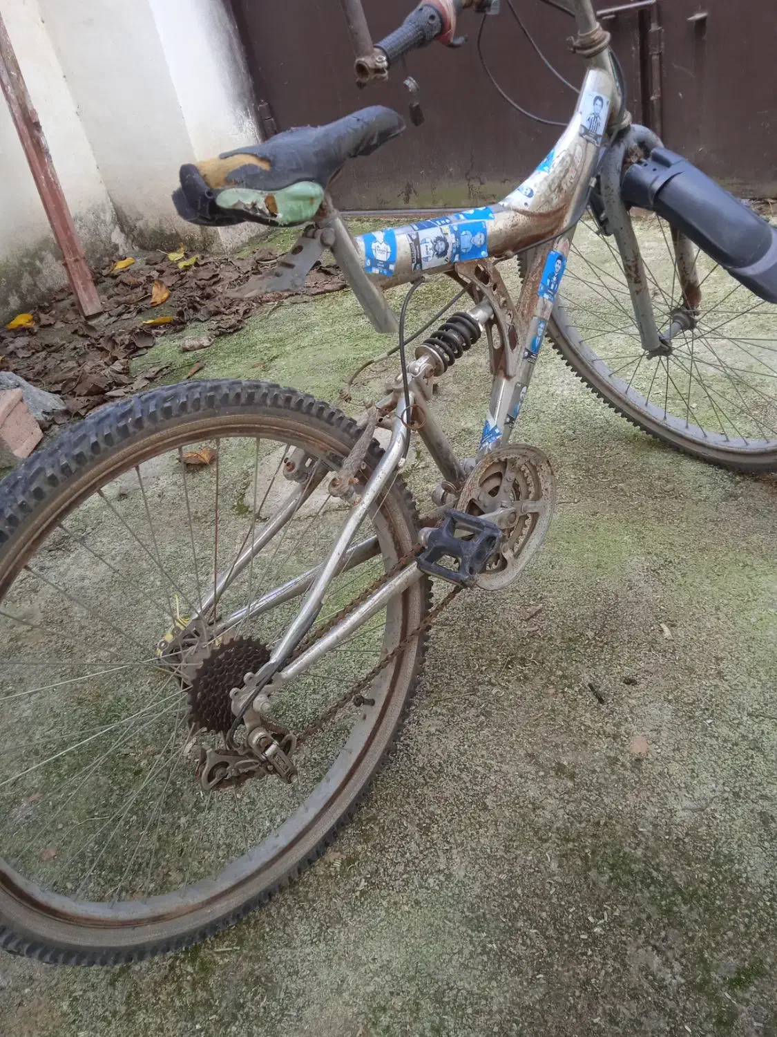 دوچرخه دنده ای نیازبه تعمیرات جزیی|دوچرخه، اسکیت، اسکوتر|چمستان, |دیوار