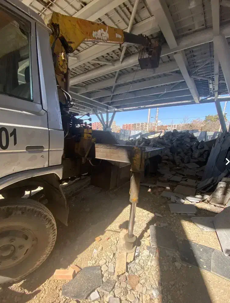 جرثقیل 3 تن( کفی دار )|خدمات حمل و نقل|قم, شهرک توانیر|دیوار