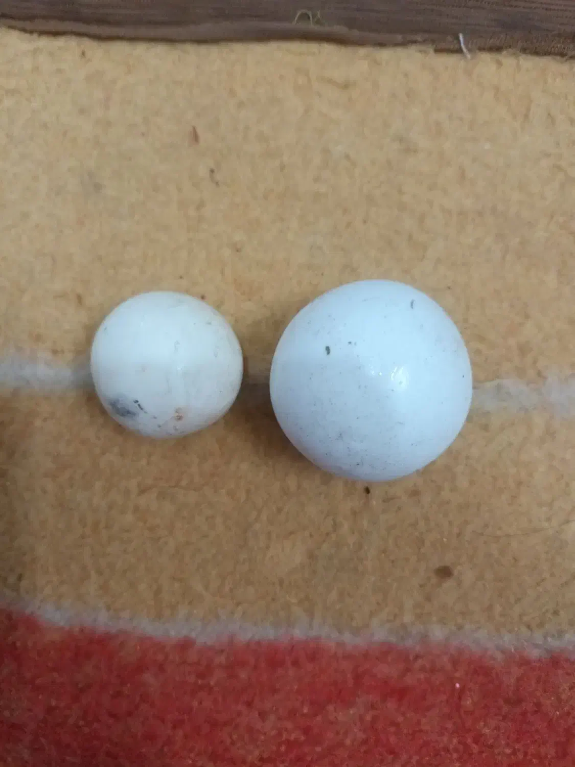 سنگ آسیاب اصل .|کلکسیون اشیاء عتیقه|زارچ, |دیوار