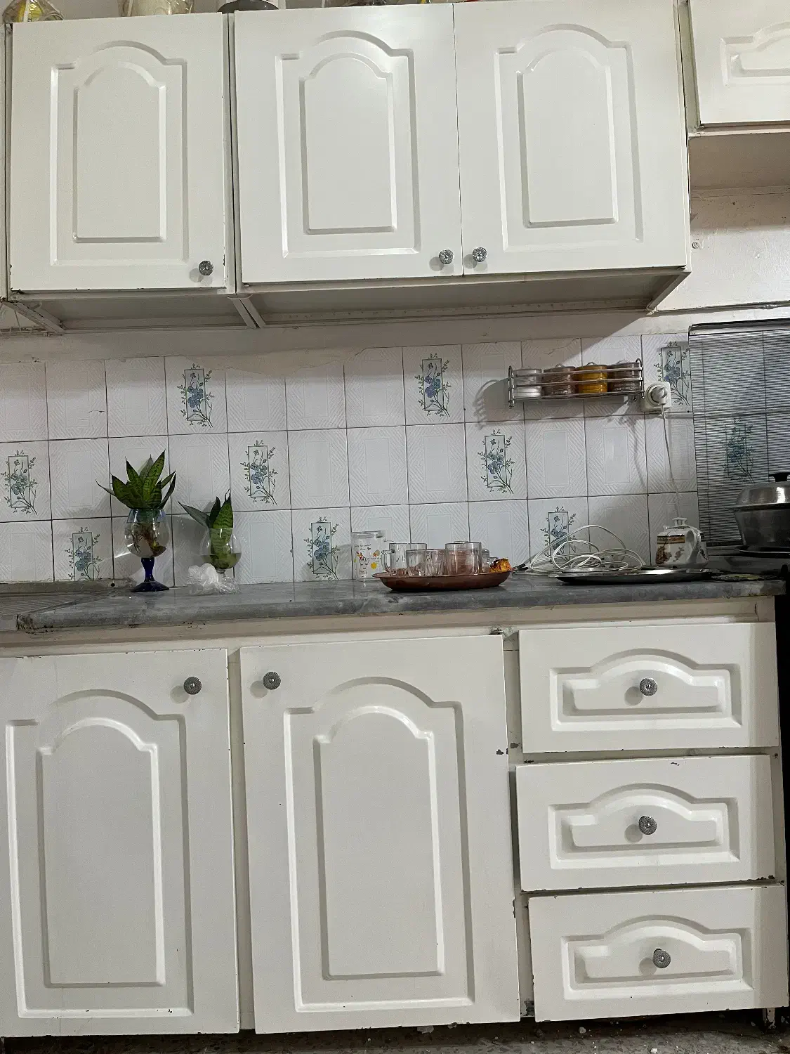 کابینت|مصالح و تجهیزات ساختمان|صومعه‌سرا, |دیوار