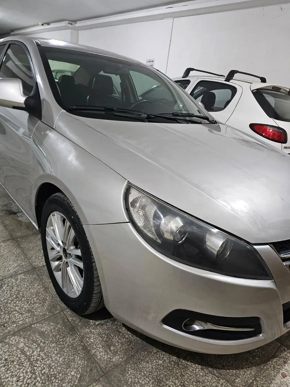 جکj5مدل۹۴ اتومات 1800 AT|خودرو سواری و وانت|مشهد, کوی ولیعصر|دیوار