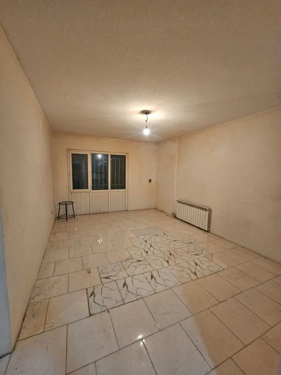 کیسون دو خوابه خام|فروش آپارتمان|پرند, فاز ۶|دیوار