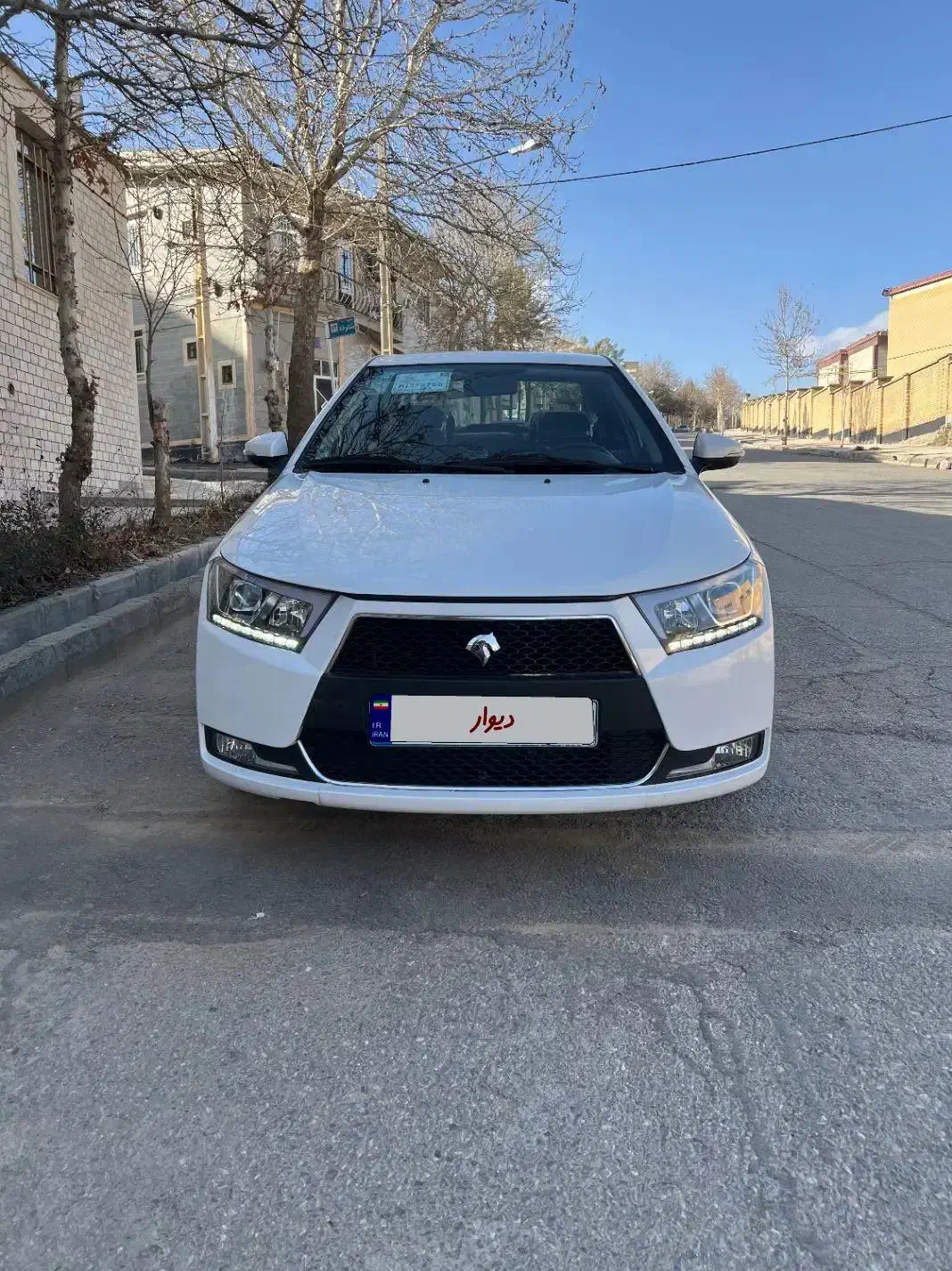 دنا پلاس|خودرو سواری و وانت|بروجرد, |دیوار