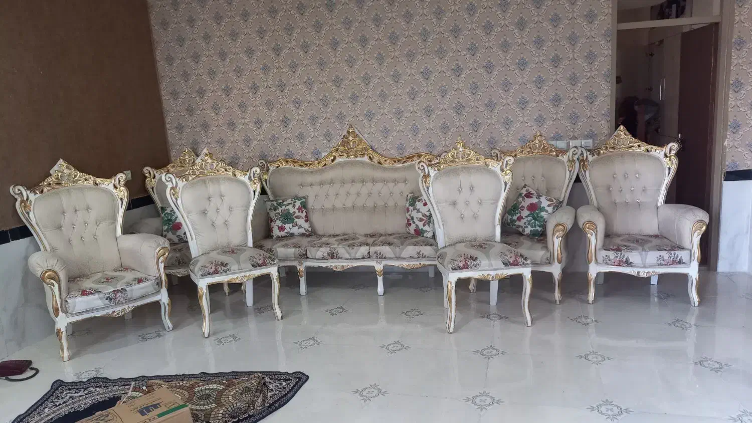 مبل ۹نفره سلطنتتی|مبلمان خانگی و میز عسلی|کامیاران, |دیوار