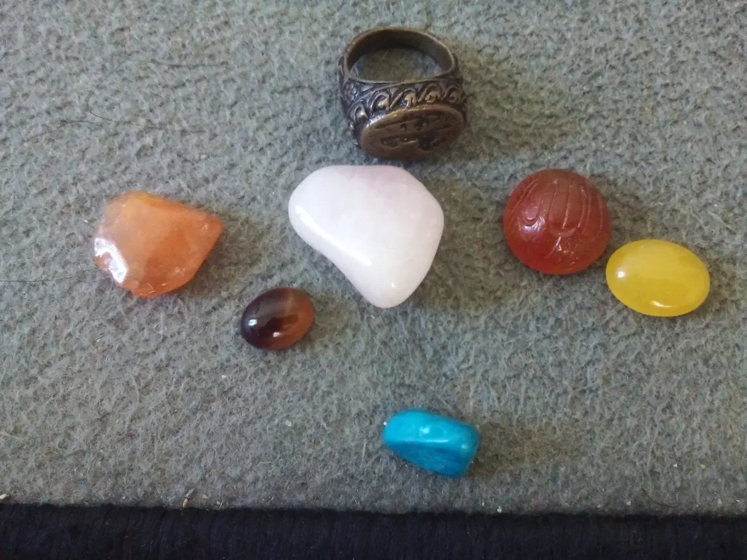 سنگ فسیل وغیره|بدلیجات|کرج, برغان|دیوار