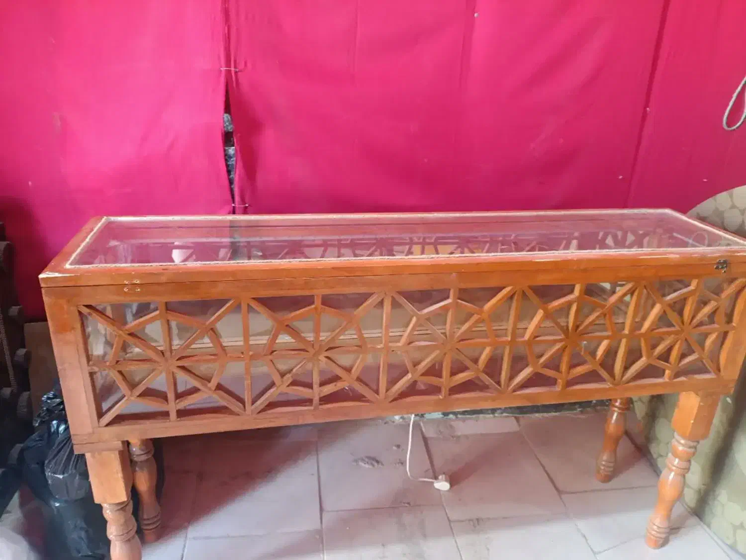 دکور چوبی|فروشگاه و مغازه|زارچ, |دیوار