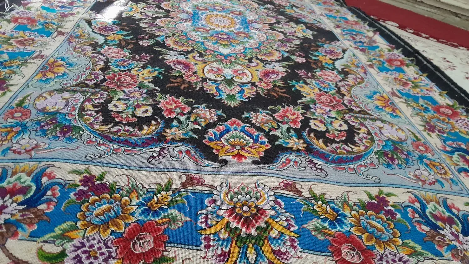 فرش دستباف|فرش|خرم‌آباد, |دیوار