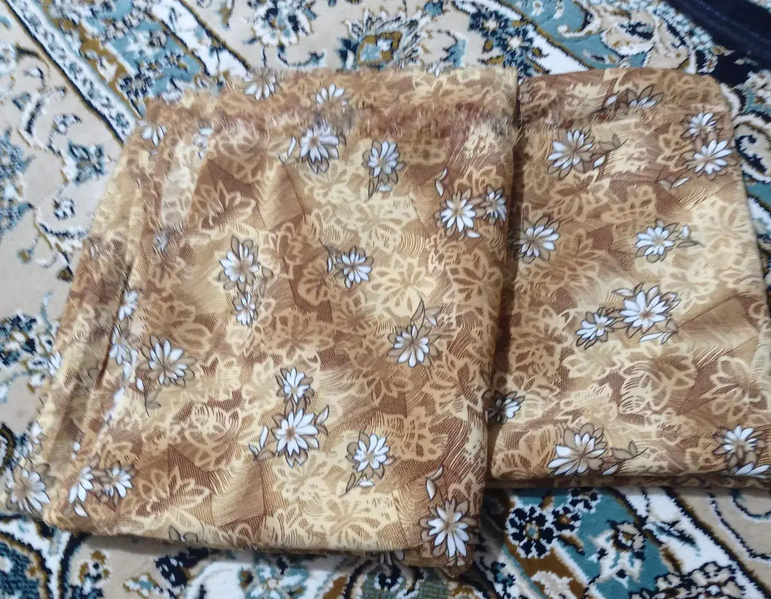 پارچه نو|لباس|پاکدشت, پاکدشت (مامازند)|دیوار