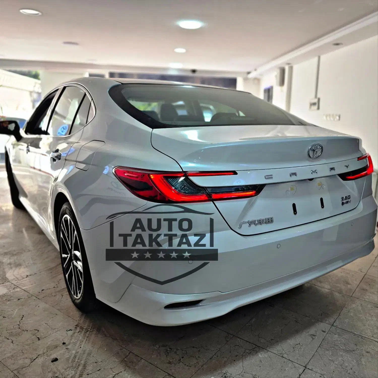 تویوتا کمری وارداتی چین فول 2500Cc ،، مدل 2025صفر|خودرو سواری و وانت|تهران, درختی|دیوار