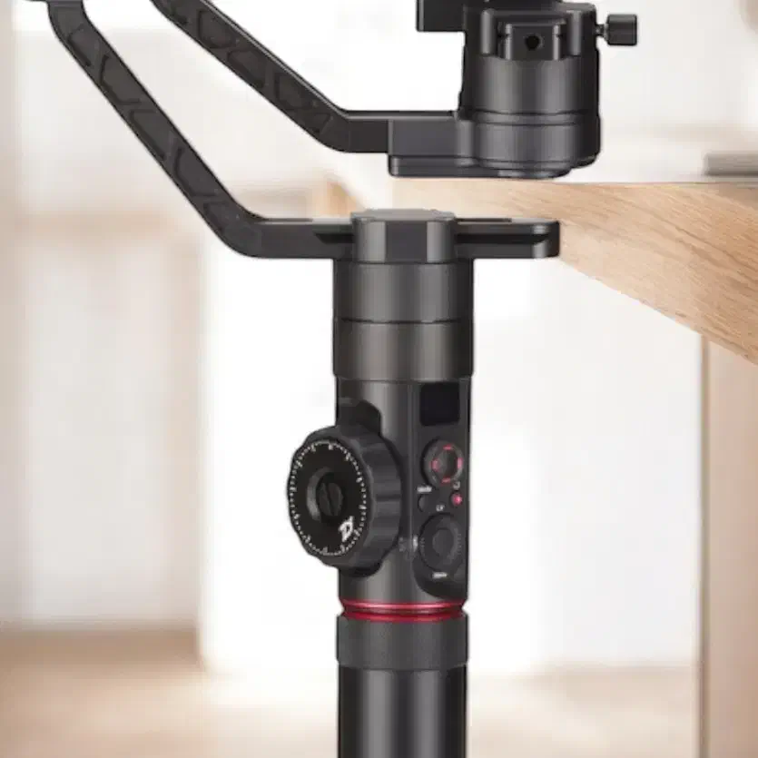 ژیون کرین ۲|دوربین عکاسی و فیلمبرداری|رشت, دیلمان|دیوار