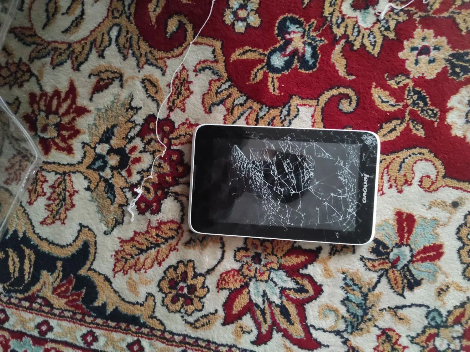 تبلت|تبلت|کاشان, کارگر|دیوار