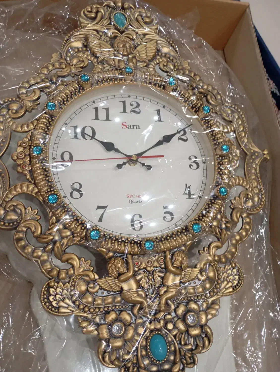 ساعت دیواری پاندول دار نگین دار|ساعت دیواری و تزئینی|اصفهان, باغ فدک|دیوار