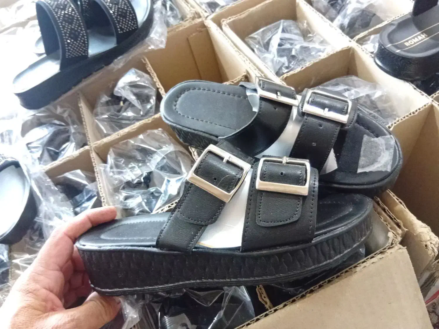 صندل کفش دمپایی|کیف، کفش، کمربند|شوشتر, |دیوار