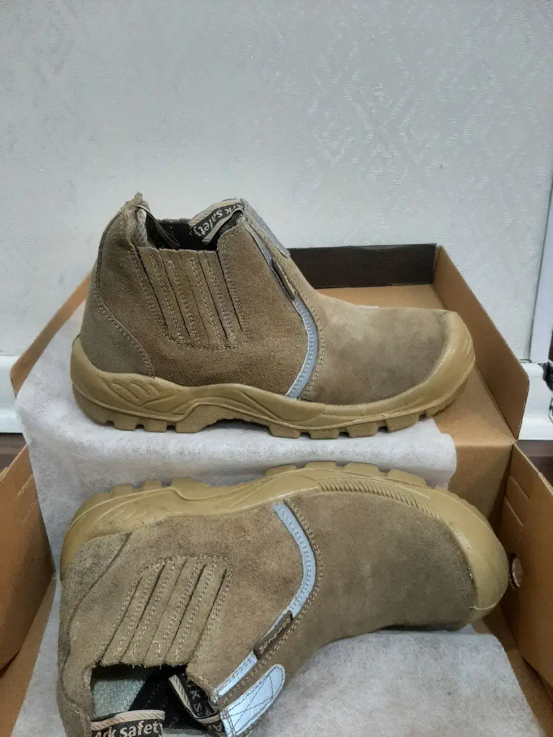 پوتین ایمنی|کیف، کفش، کمربند|بندر ماهشهر, |دیوار