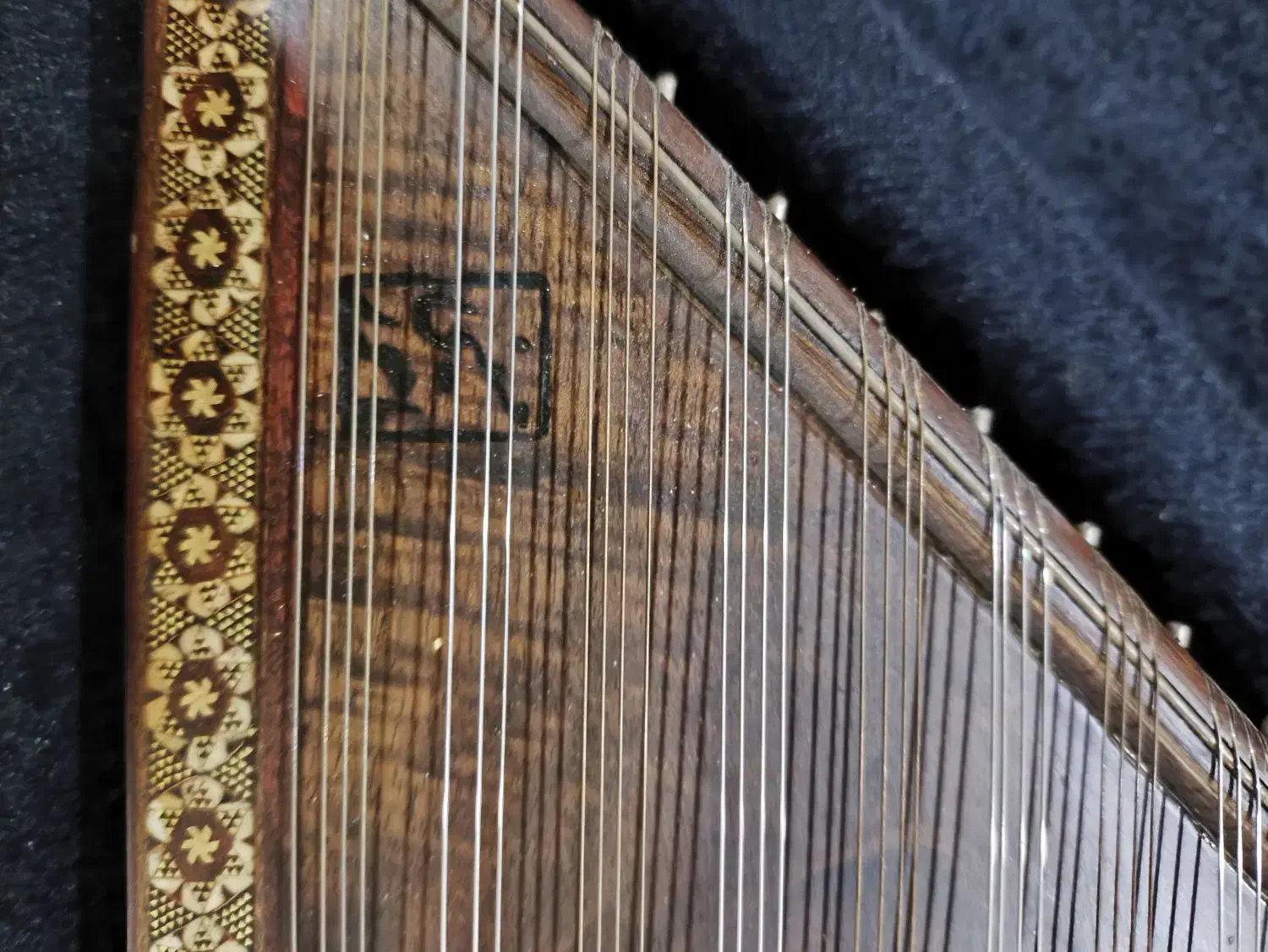 سنتور ماهور|سازهای سنتی|آبیک, |دیوار