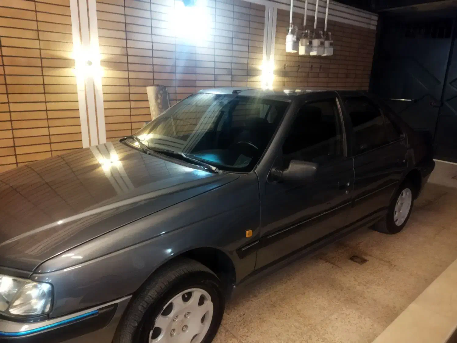 پژو پارس 84چهارتا شیشه برقی شاسیا سالم تمیز مرتب|خودرو سواری و وانت|ابریشم, |دیوار