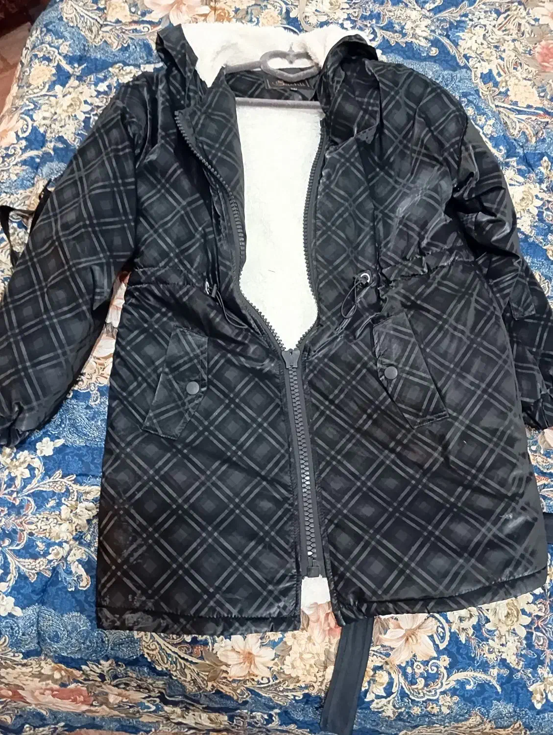 کاپشن گرم|لباس|سبزوار, گلشن|دیوار