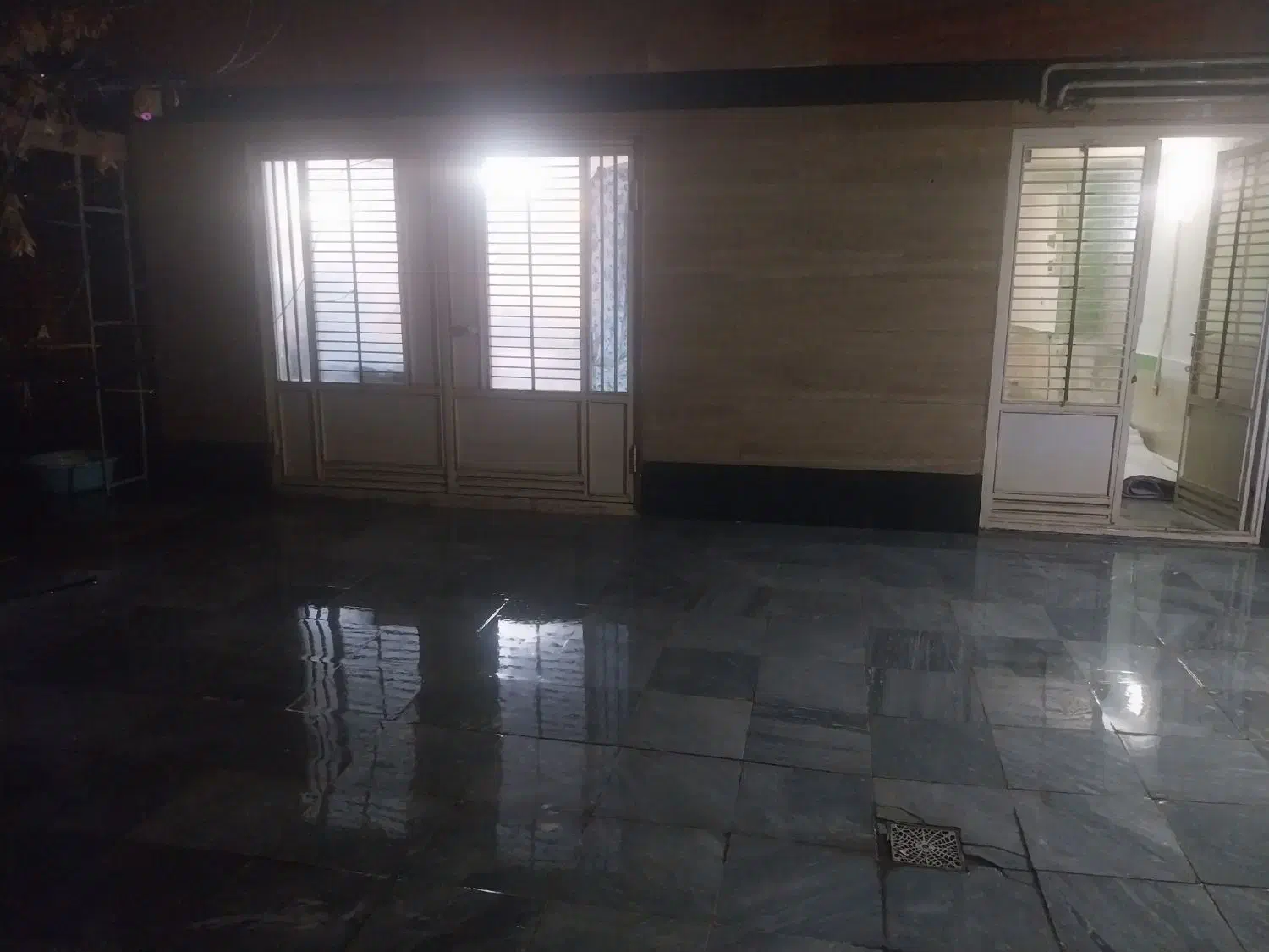 پارکینگ اجاره کارشناسان ۳|اجارهٔ مغازه و غرفه|اردبیل, |دیوار