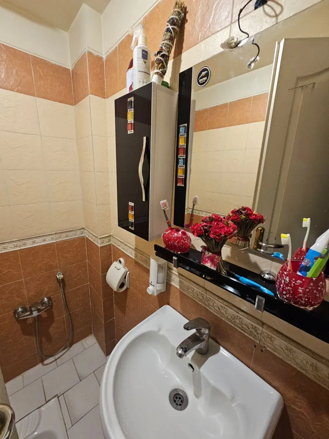 56مترشکوفه محدوده پارک(پارکینگ انباری آسانسور)|فروش آپارتمان|تهران, شکوفه|دیوار